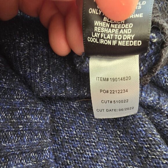 TORRID Longsleeve Knit Sweater Blue/ Black Lace Trim TORRID 4 - Picture 5 of 11